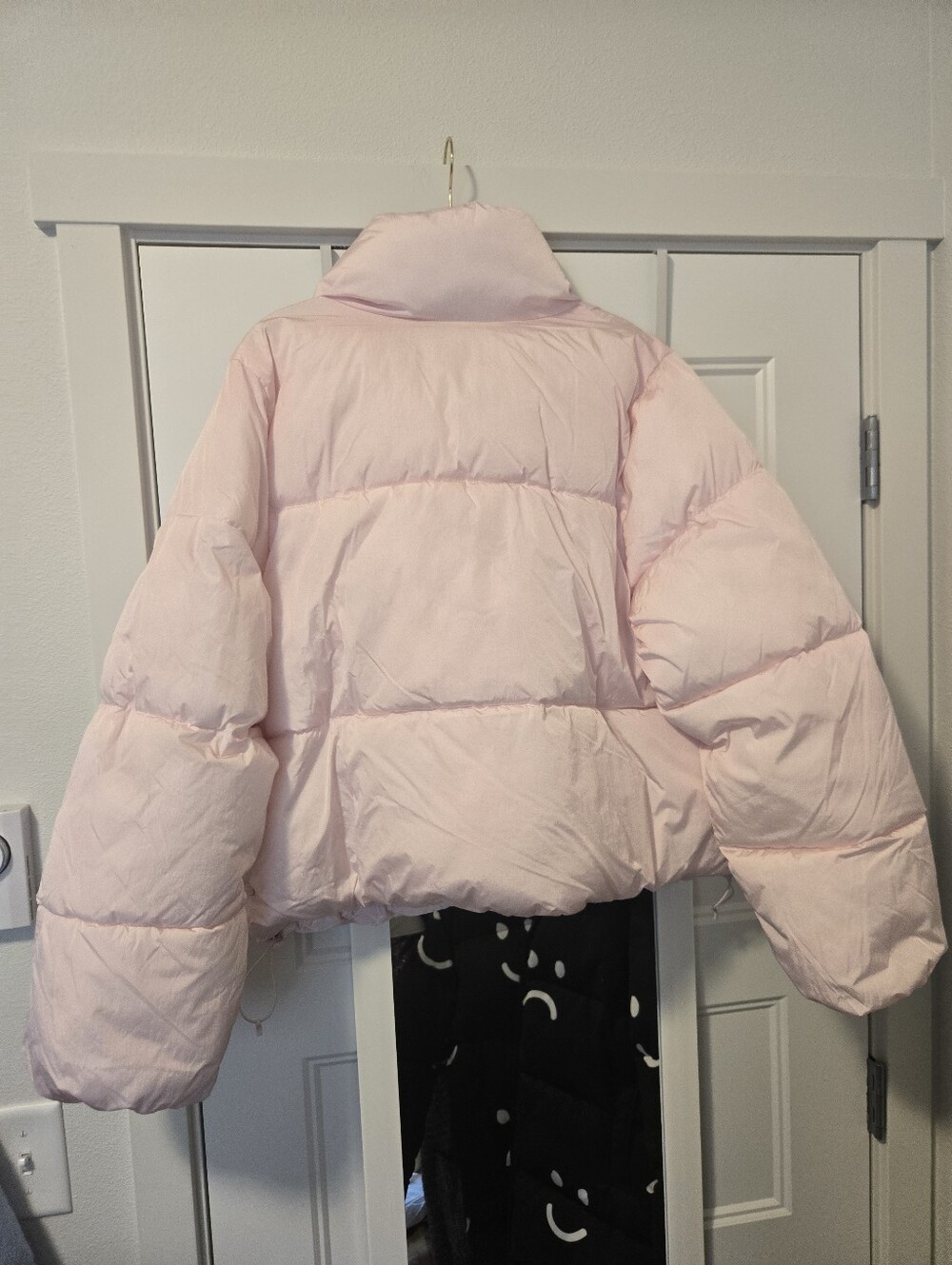 NWT!! ALL IN MOTION  Pink Puffer Jacket - Size M.  MAKE OFFER!!! - Picture 2 of 6